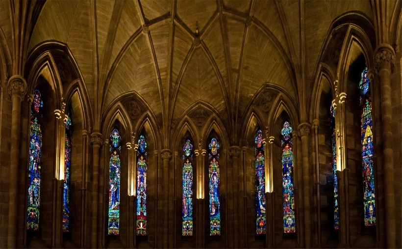 教堂玻璃彩色花窗图(19张高清图片) 